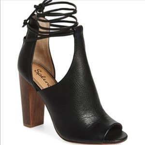 Reposhing. Splendid heel